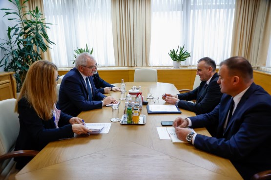 Predsjedavajući Predstavničkog doma PSBiH Darko Babalj održao sastanak sa šefom Misije OSCE-a u BiH